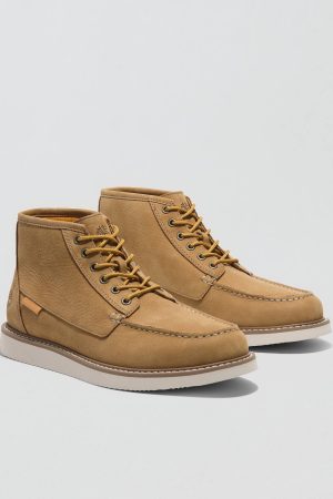 Timberland Men's Newmarket Mid Lace-Up Chukka Boot
