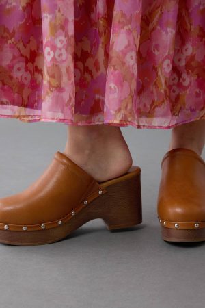 AE Women's Bohemian Heeled Clog