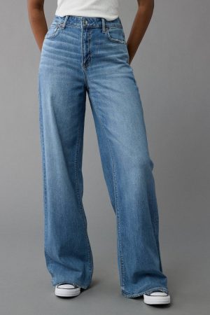 AE Dreamy Drape Stretch Super High-Waisted Baggy Wide-Leg Jean