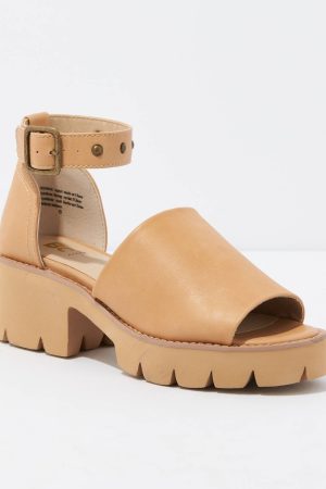 BC Footwear Women's United Vegan Platform Sandal