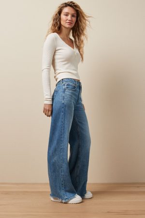 AE Dreamy Drape Super High-Waisted Baggy Wide-Leg Jean