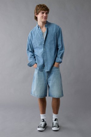 AE Everyday Relaxed Chambray Button-Up Shirt