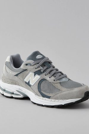 New Balance Women's 2002R Sneaker