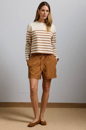 AE77 Premium Boxy Long-Sleeve T-Shirt