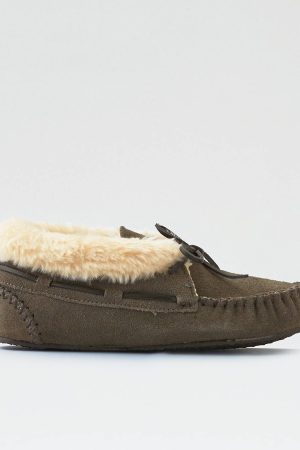 Minnetonka Women's Chrissy Boot