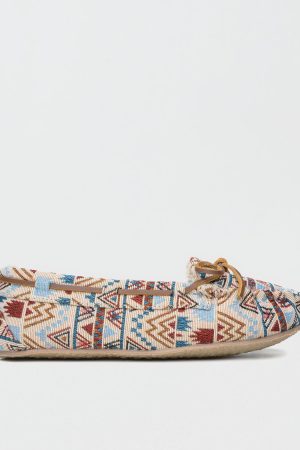 Minnetonka Women's Cally Moccasin