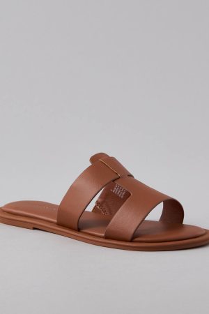 AE Slide Sandal