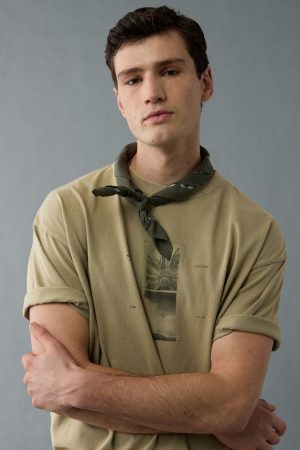 AE Boxy Photo Graphic T-Shirt