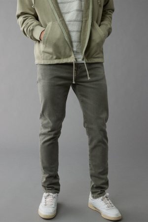 AE EasyFlex Slim Jean