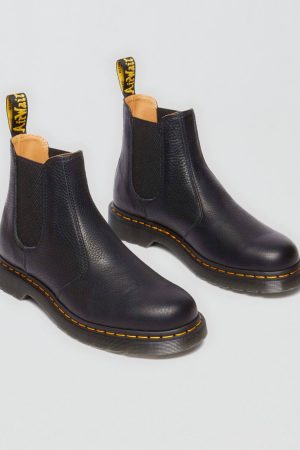 Dr. Marten Men's 2976 Bex Smooth Leather Chelsea Boot
