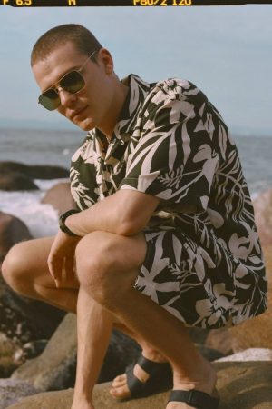 AE Poolside Floral Button-Up Shirt