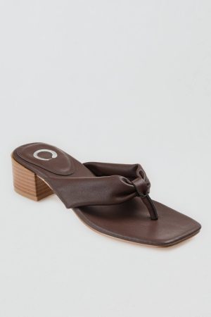 Journee Collection Women's Seelah Sandal