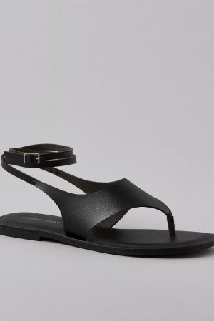 AE Hooded Thong Sandal
