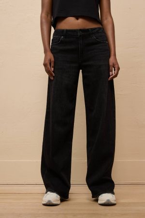 AE Dreamy Drape Stretch Low-Rise Baggy Wide-Leg Jean
