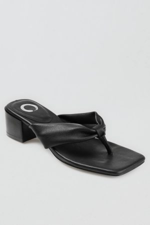 Journee Collection Women's Seelah Sandal