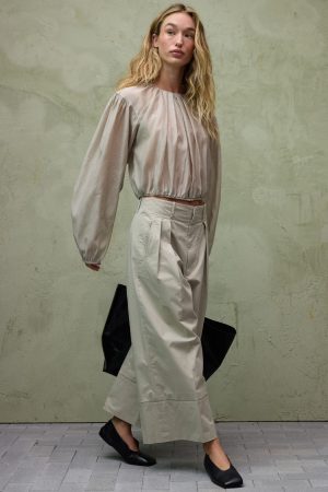 AE77 Premium Cropped Trouser