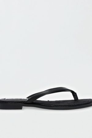 Steve Madden Abela Flip Flop