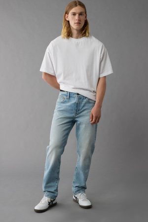 AE EasyFlex Athletic Straight Jean
