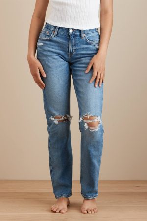 AE Stretch Curvy Ripped Straight Jean