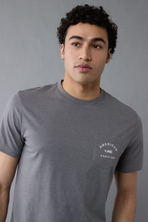 AE 24/7 Graphic T-Shirt