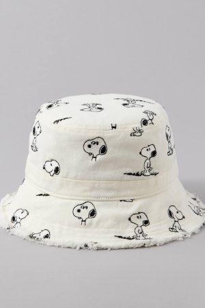 AE Snoopy Bucket Hat