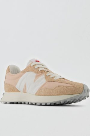 New Balance Women's 327 Sneaker