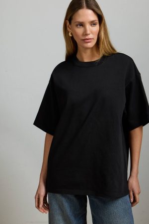 AE77 Premium Oversized T-Shirt