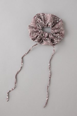 AE Floral Tie Scrunchie