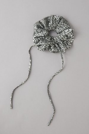 AE Floral Tie Scrunchie