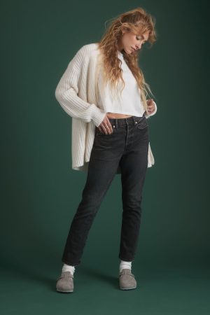 AE77 Premium Straight Crop Jean