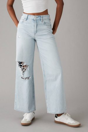 AE Strigid Ripped Super High-Waisted Baggy Wide-Leg Ankle Jean